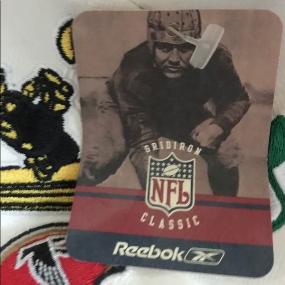 SOLD 🥳 2002 NFL Reebok  All Teams Collectors Hat - Picture 4 of 7